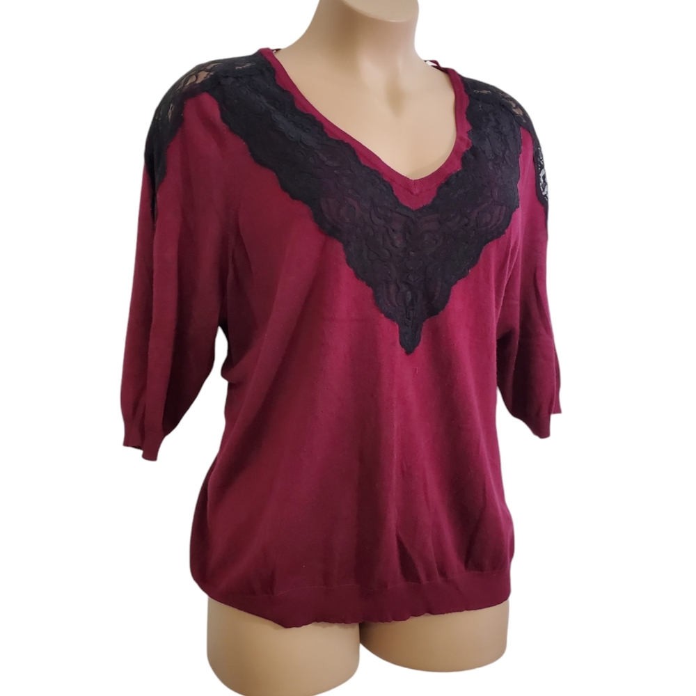 Lane Bryant Black Lace Trim V Neck 3/4 Sleeves Sweater Women's Sz 26/28 Pre-Own - Picture 2 of 11